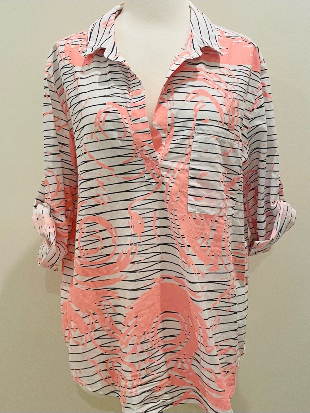 Kealopiko Coral & White Printed Women's Blouse - Relaxed Pullover